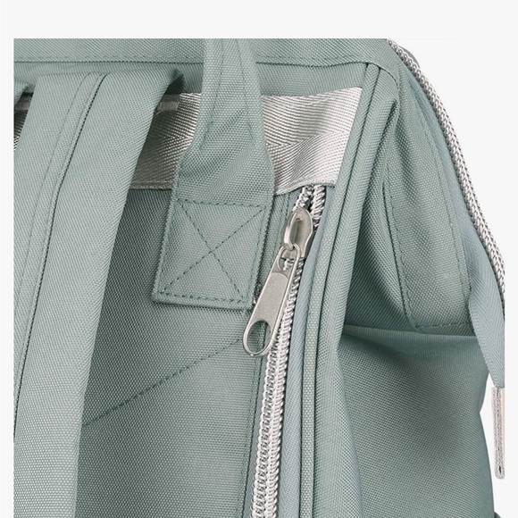 Backpack - Picture 8 of 8